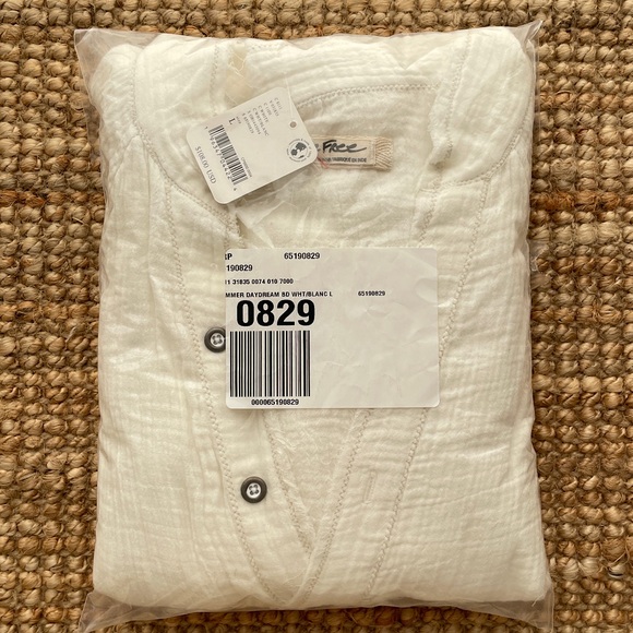 NEW Free People We The Free Summer Daydream Buttondown - Picture 9 of 15